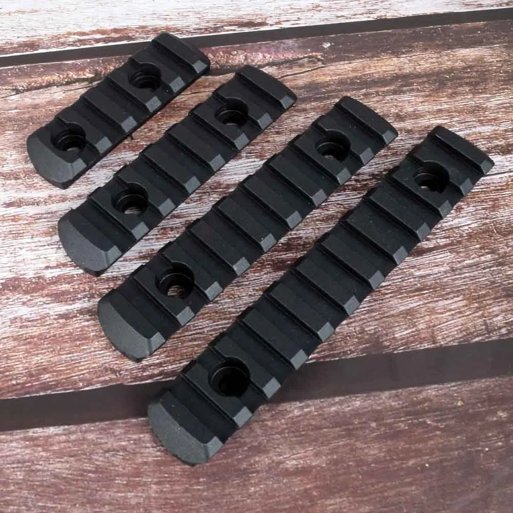 4 pcs/set Tactical Airsoft Polymer Picatinny Rail M-LOK for MOE Handguard Laser Scope Hunting accessories
4 pcs/set Tactical Airsoft Polymer Picatinny Rail M-LOK for MOE Handguard Laser Scope Hunting accessories