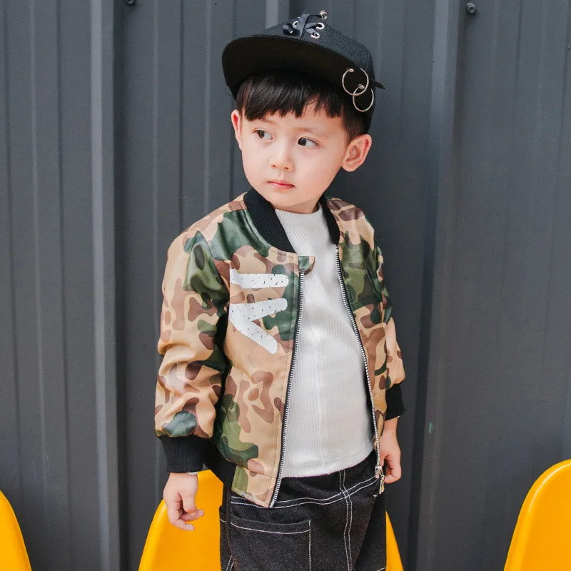 Children children in children's clothing boy fall 2017 long-sleeved han edition coat camouflage ski-wear, a undertakes
Children children in children's clothing boy fall 2017 long-sleeved han edition coat camouflage ski-wear, a undertakes