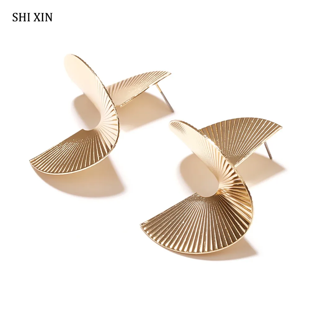 SHIXIN Exaggerated Charms Big Twisted Rotating Geometric Stud Earrings Women Creative Statement Oorbellen Fashion Jewelry Female
SHIXIN Exaggerated Charms Big Twisted Rotating Geometric Stud Earrings Women Creative Statement Oorbellen Fashion Jewelry Female