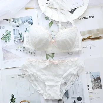 Good Quality ABCDE thin Cup Kawaii White Lace and Cute Bow Sexy Bra Set Lolita Underwear
Good Quality ABCDE thin Cup Kawaii White Lace and Cute Bow Sexy Bra Set Lolita Underwear