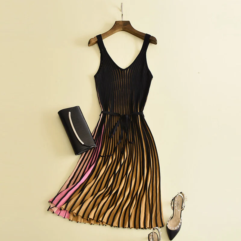 Fashion V-Neck Open Back Sexy Club Women Dress Gradient Striped Knitted Sweater Knee-Length Night Dresses Womens Sun Dresses
Fashion V-Neck Open Back Sexy Club Women Dress Gradient Striped Knitted Sweater Knee-Length Night Dresses Womens Sun Dresses