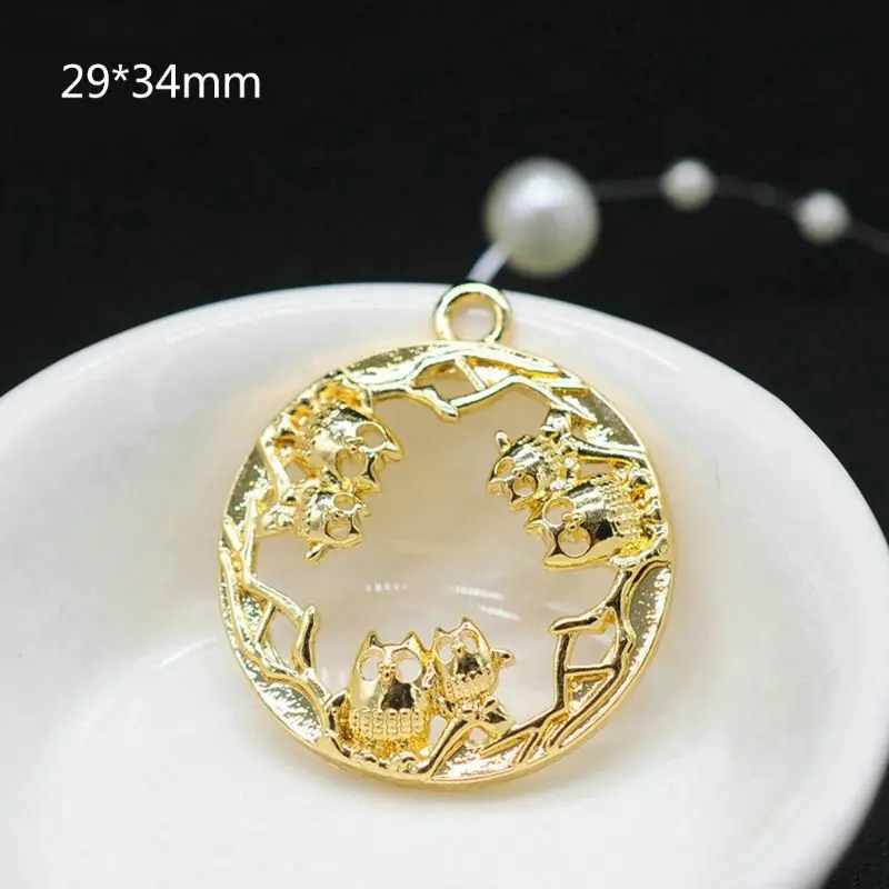 Metal Frame DIY Epoxy Resin UV Crystal Silicone Molds Accessories Floral Animals Jewelry Pendant Necklace Making Craft
Metal Frame DIY Epoxy Resin UV Crystal Silicone Molds Accessories Floral Animals Jewelry Pendant Necklace Making Craft