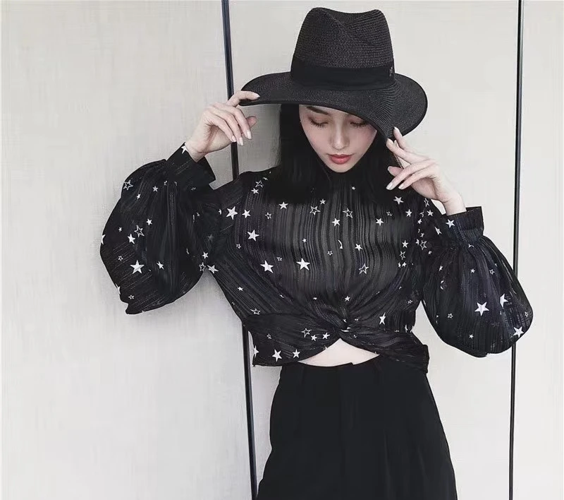 2019 New Silk Chiffon Pentagram Vertical Strip Perspective Knot Black Women's Shirt
2019 New Silk Chiffon Pentagram Vertical Strip Perspective Knot Black Women's Shirt