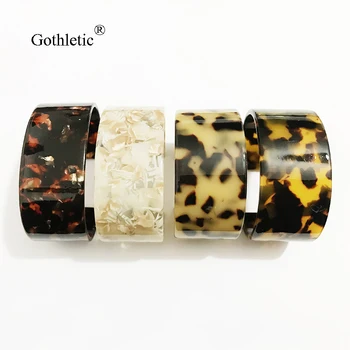 Gothletic 3CM Wide Lepard Print Acitic Acid Acrylic Cuff Tortoiseshell Resin Bracelets & Bangles Women Fashion Jewelry 2019 NEW
Gothletic 3CM Wide Lepard Print Acitic Acid Acrylic Cuff Tortoiseshell Resin Bracelets & Bangles Women Fashion Jewelry 2019 NEW