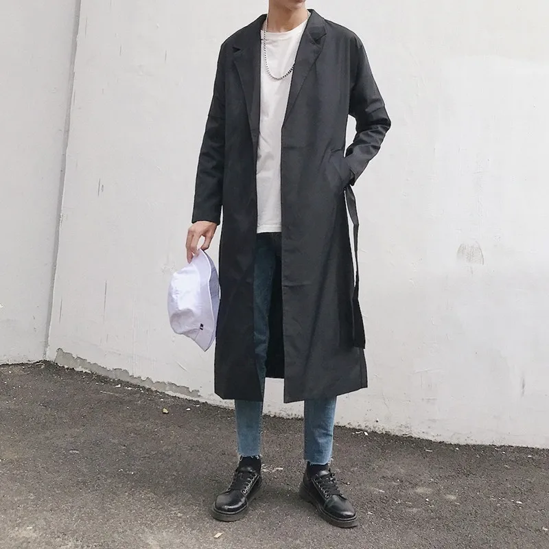 2018 Korean Style Men's Fashion Brand Trench Lapel Belt Decoration Long Sleeves Black/khaki/green Windbreaker Casual Coat M-2XL
2018 Korean Style Men's Fashion Brand Trench Lapel Belt Decoration Long Sleeves Black/khaki/green Windbreaker Casual Coat M-2XL