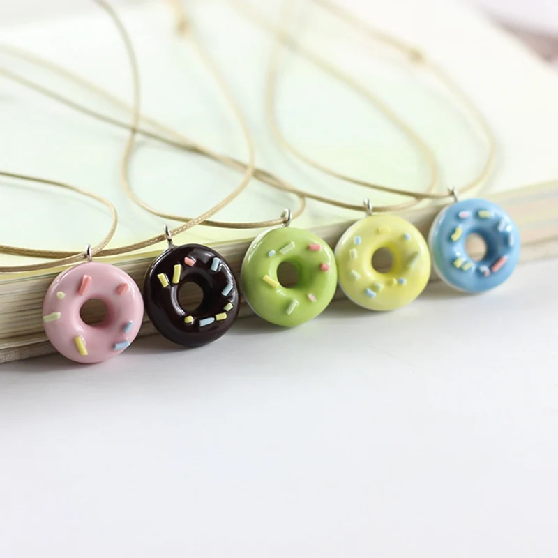 Fashion Cute Lovely Donuts Fresh Ceramic Pendant Necklace For Students Girls Best Friends Handmade Resin Charm Jewelry Gift
Fashion Cute Lovely Donuts Fresh Ceramic Pendant Necklace For Students Girls Best Friends Handmade Resin Charm Jewelry Gift