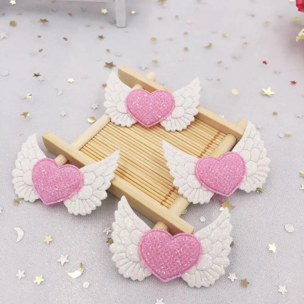 New 16pcs Glitter Angel Wing LOVE heart Appliques Single Sided paillette Fabric Patches children's headwear DIY SA10
New 16pcs Glitter Angel Wing LOVE heart Appliques Single Sided paillette Fabric Patches children's headwear DIY SA10