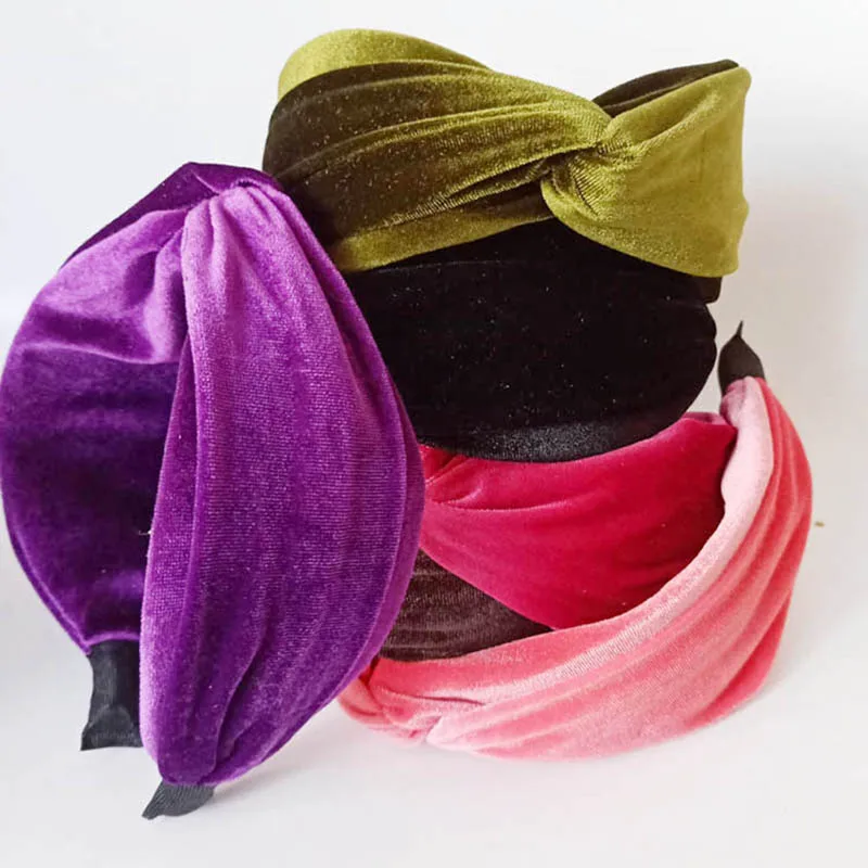 Vintage Autumn Winter Vintage Velvet Cross Headband Knotted Hairband Hair Accessories 
Vintage Autumn Winter Vintage Velvet Cross Headband Knotted Hairband Hair Accessories