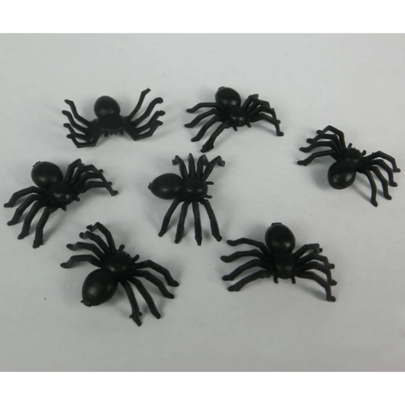 New Arrival 50PCS Halloween Plastic Fake Black Spider Toys Decorative Simulation Little Spider Realistic Props
New Arrival 50PCS Halloween Plastic Fake Black Spider Toys Decorative Simulation Little Spider Realistic Props