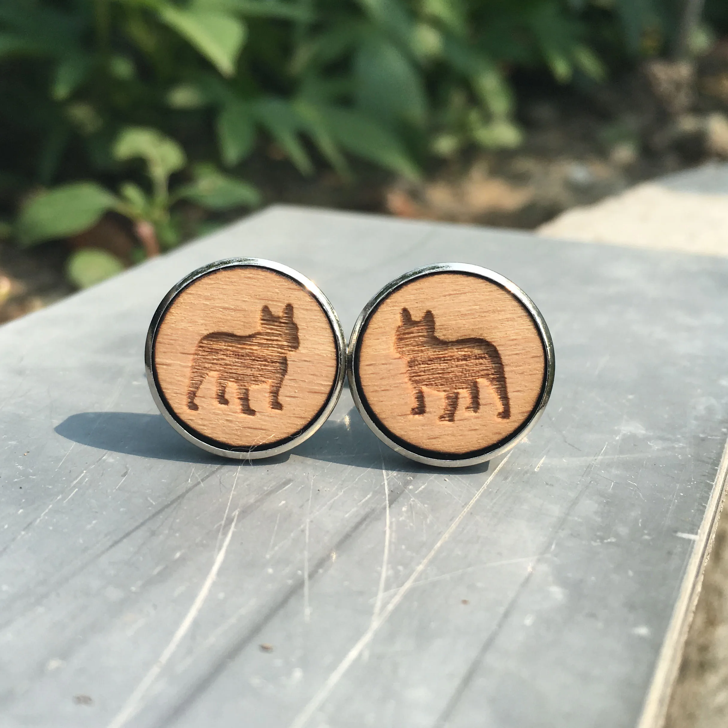 Animal Wood Cufflinks Laser Engraved Dog Cuff Link Bulldog Wooden Cufflink Doggy Wooden Acessories Handmade Puppy Gift X 5 Pairs
Animal Wood Cufflinks Laser Engraved Dog Cuff Link Bulldog Wooden Cufflink Doggy Wooden Acessories Handmade Puppy Gift X 5 Pairs