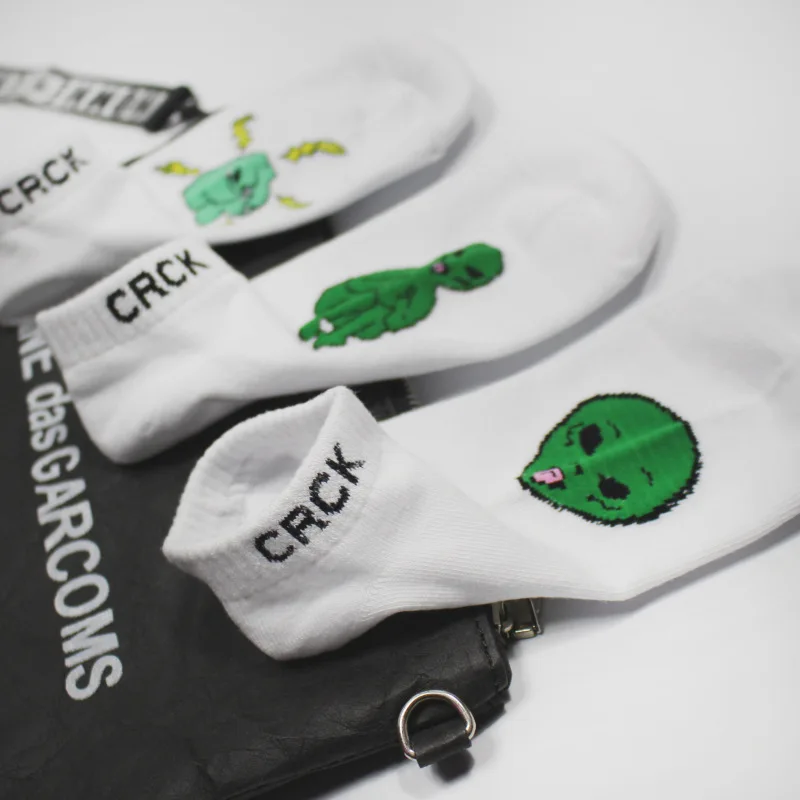 New Design 1 Pair Summer Men Women's Cotton Socks Art Funny Alien Planet Creative Funny Ankle Socks Short Spaort Socks
New Design 1 Pair Summer Men Women's Cotton Socks Art Funny Alien Planet Creative Funny Ankle Socks Short Spaort Socks