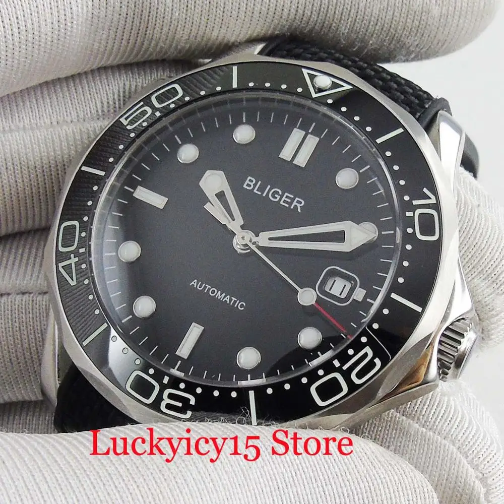High Quality 41mm Automatic Men's Watch With Luminous Dial Date Window Ceremic Bezel Black Rubber Band
High Quality 41mm Automatic Men's Watch With Luminous Dial Date Window Ceremic Bezel Black Rubber Band
