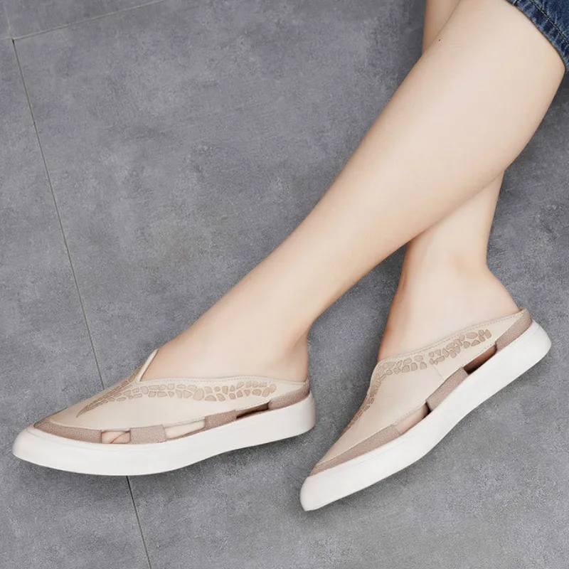 Women Leather Slippers Pointed Toe Low Heel Mule Slippers Beige Shoes Summer Hollow Out Genuine Leather Women Casual Slippers
Women Leather Slippers Pointed Toe Low Heel Mule Slippers Beige Shoes Summer Hollow Out Genuine Leather Women Casual Slippers