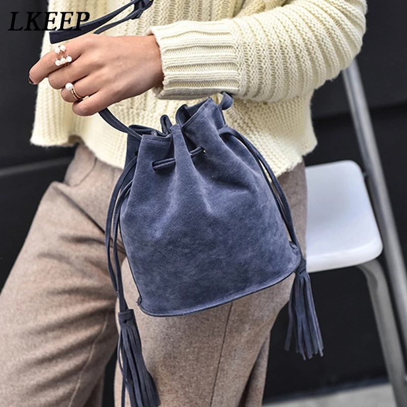 Fashion New Scrub Handbags Women Bag Messenger Crossbody Bags String Tassel Bucket Shoulder Bag For Women 2018 Bolsa Feminina
Fashion New Scrub Handbags Women Bag Messenger Crossbody Bags String Tassel Bucket Shoulder Bag For Women 2018 Bolsa Feminina
