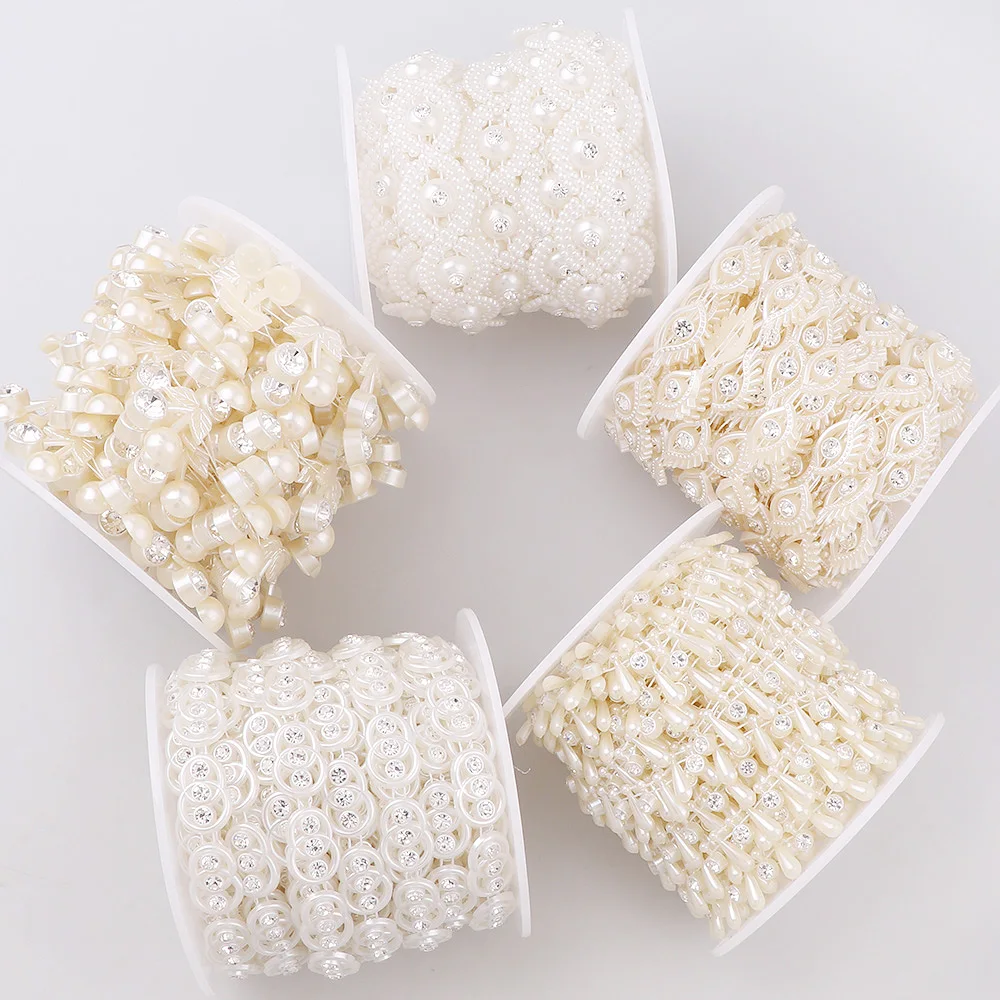 1 Roll Pearl Rhinestone Beads Chain Cherry Eyes Shape DIY Fashion Wedding Party Decoration Jewelry Findings Craft Accessories
1 Roll Pearl Rhinestone Beads Chain Cherry Eyes Shape DIY Fashion Wedding Party Decoration Jewelry Findings Craft Accessories