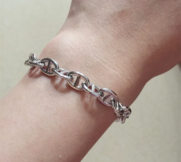 2019 new famous brand jewelry lock bracelet for women accessories pig nose shape stainless steel jewelry
2019 new famous brand jewelry lock bracelet for women accessories pig nose shape stainless steel jewelry