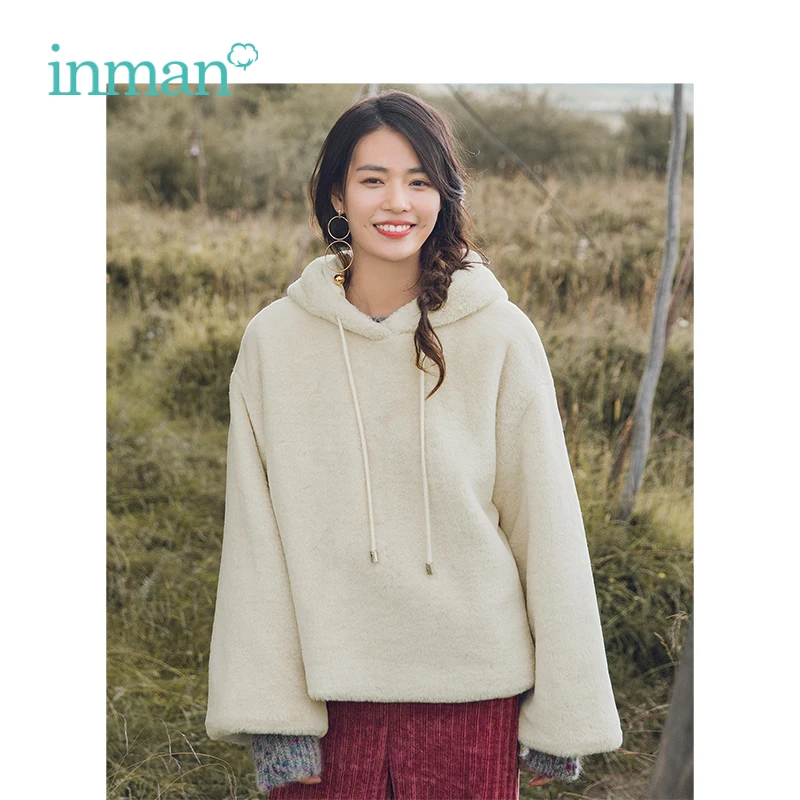 INMAN Winter New Arrival Female Hooded Casual Loose Fur Warm Off The Shoulder Sleeve Women Sweatshirt
INMAN Winter New Arrival Female Hooded Casual Loose Fur Warm Off The Shoulder Sleeve Women Sweatshirt