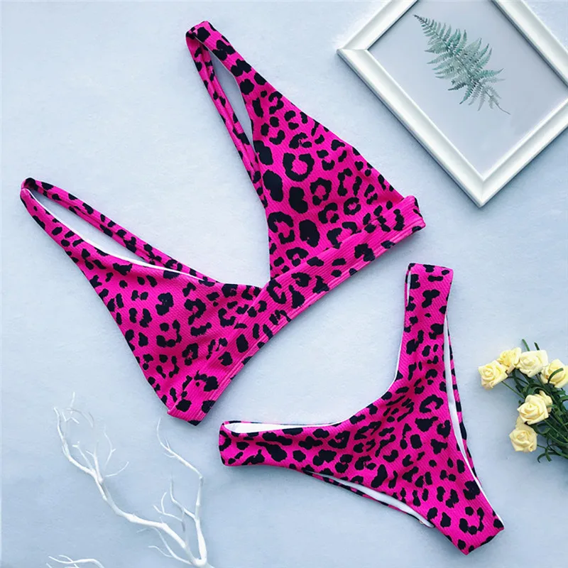 Women's Sexy One Piece Leopard Swimwear Sexy Backless Patchwork Swimwear Beachwear Set A#4
Women's Sexy One Piece Leopard Swimwear Sexy Backless Patchwork Swimwear Beachwear Set A#4