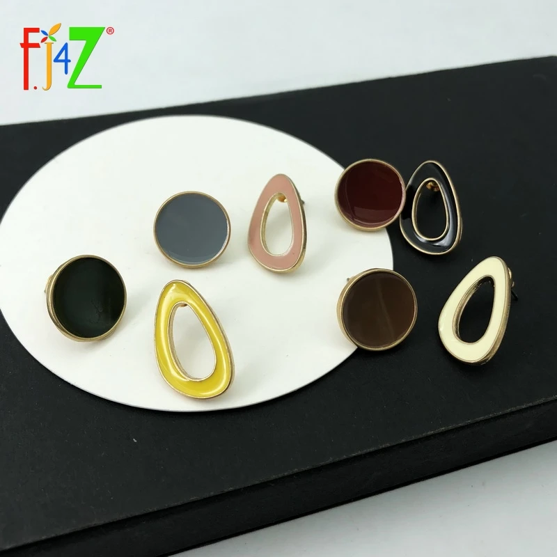 F.J4Z New Geometric Earrings for Women Fashion Multi-color Enamel Mix-matched Girl's Stud Earrings Dropshipping
F.J4Z New Geometric Earrings for Women Fashion Multi-color Enamel Mix-matched Girl's Stud Earrings Dropshipping