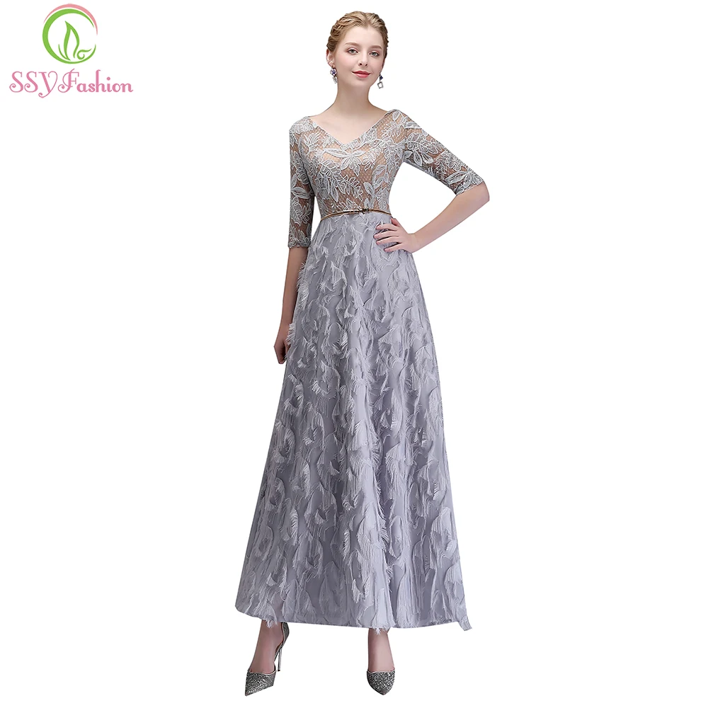 Clearance Elegant Lace Evening Dress V-neck Floor-length Half Sleeved Embroidery Feathers Party Formal Gown
Clearance Elegant Lace Evening Dress V-neck Floor-length Half Sleeved Embroidery Feathers Party Formal Gown