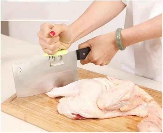 Knife Storage knife cap stainless steel chopped chicken claw fish booster rack Kitchen seat cutting auxiliary device
Knife Storage knife cap stainless steel chopped chicken claw fish booster rack Kitchen seat cutting auxiliary device