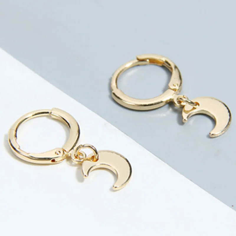 2019 KoreaThe New Fashion Gift Earrings The Moon Earrings Not Allergic Simple Earrings Gold Selling Jewelry Wholesale Lady'
2019 KoreaThe New Fashion Gift Earrings The Moon Earrings Not Allergic Simple Earrings Gold Selling Jewelry Wholesale Lady'