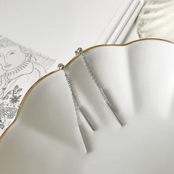 New Fashion overall S925 pure silver simple double long square tube line Real Silver earrings earrings hook
New Fashion overall S925 pure silver simple double long square tube line Real Silver earrings earrings hook