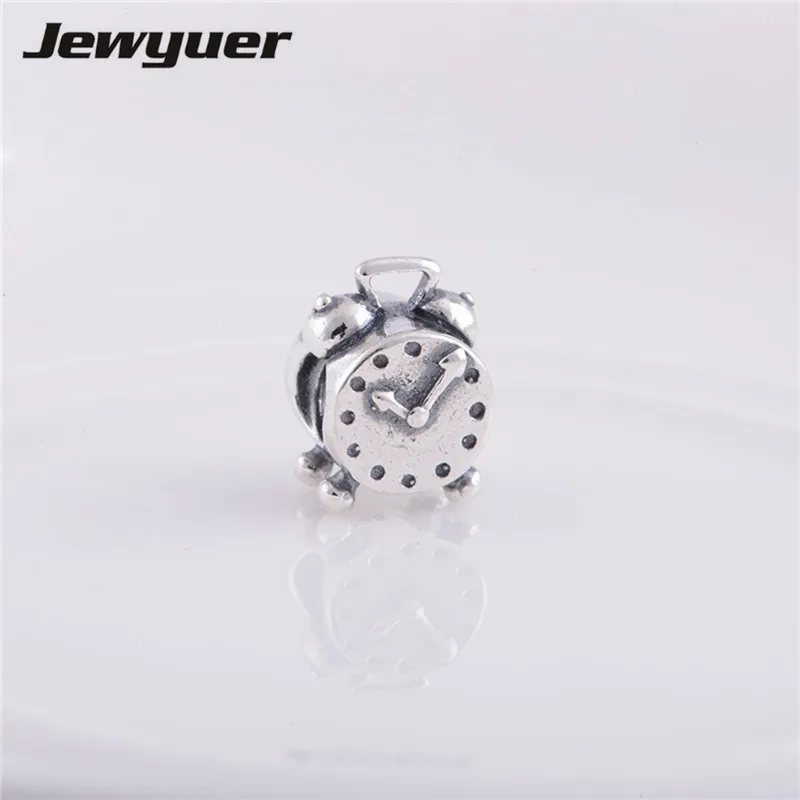 Alarm clock charms 925 Sterling Silver Thread charm bead Fit European style Bracelets Snake Chain DIY fine Jewelry MN0487
Alarm clock charms 925 Sterling Silver Thread charm bead Fit European style Bracelets Snake Chain DIY fine Jewelry MN0487