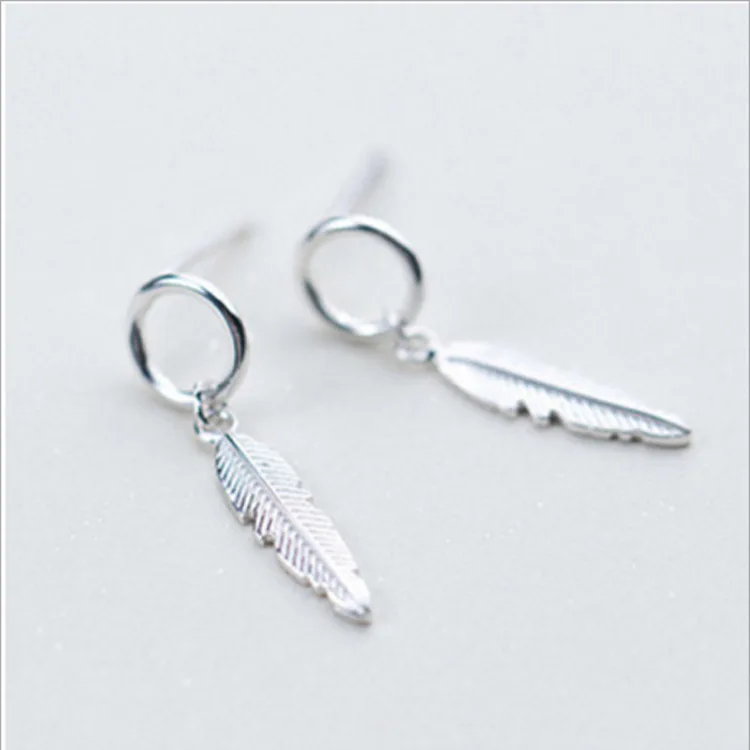 2019 New Designer 925 Sterling Silver Feather Drop Earrings for Women Christmas Girls Gift Simple S925 Earrings
2019 New Designer 925 Sterling Silver Feather Drop Earrings for Women Christmas Girls Gift Simple S925 Earrings