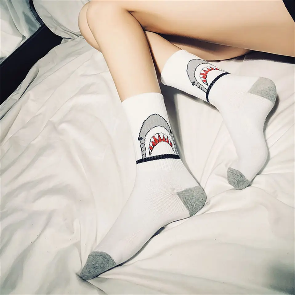1 Pair Men Socks Combed Cotton Cartoon Animal Shark Hip Hop Meias Streetwear Skateboard Male Sox Novelty Funny Socks
1 Pair Men Socks Combed Cotton Cartoon Animal Shark Hip Hop Meias Streetwear Skateboard Male Sox Novelty Funny Socks