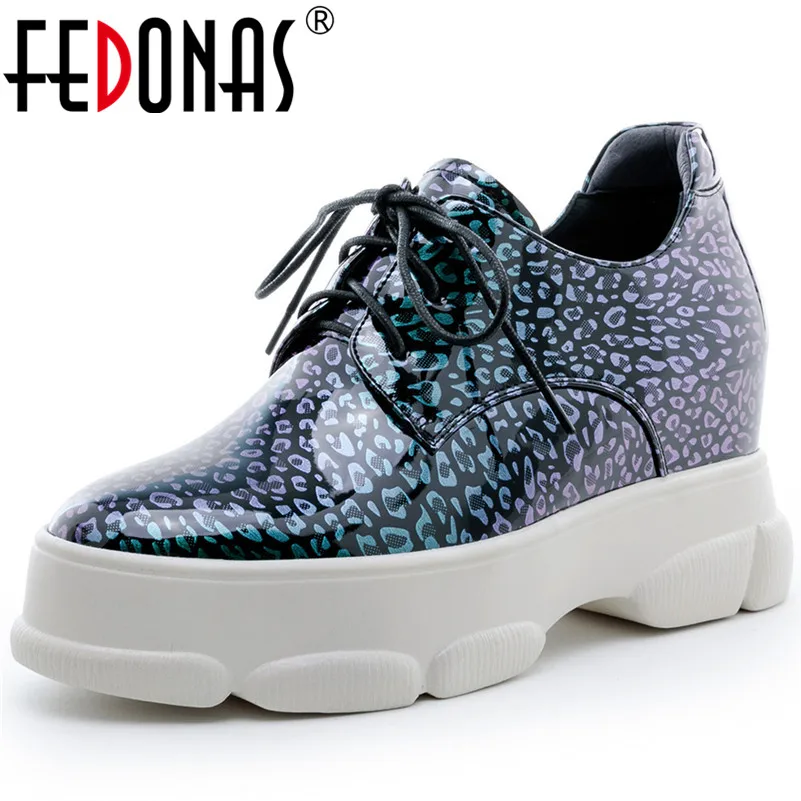 FEDONAS Fashion Sexy Women Wedges High Heels Pumps Lace Up Spring Summer Platforms Casual Shoes Woman Ladies Basic Pumps
FEDONAS Fashion Sexy Women Wedges High Heels Pumps Lace Up Spring Summer Platforms Casual Shoes Woman Ladies Basic Pumps