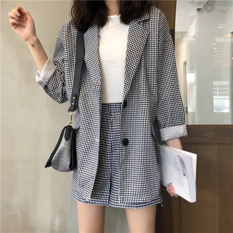 2019 Spring Fashion Women 2PC Suits Outfits Check Plaid Loose Casual Blazer&Mini Shorts Sets 2 Pieces OL Chic Blazer Pants Suits
2019 Spring Fashion Women 2PC Suits Outfits Check Plaid Loose Casual Blazer&Mini Shorts Sets 2 Pieces OL Chic Blazer Pants Suits