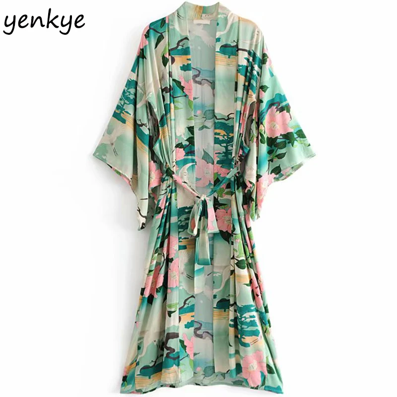 Women Cranes Printed Vintage Oversized Kimono Dress European Style V Neck Roomy Sleeve With Belt Casual Autumn Long Dress
Women Cranes Printed Vintage Oversized Kimono Dress European Style V Neck Roomy Sleeve With Belt Casual Autumn Long Dress