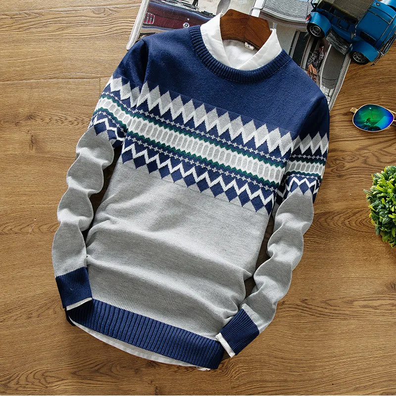 2018 new brand men's fashion style winter autumn high quality patchwork round neck men's chess sweater / Korean version of the s
2018 new brand men's fashion style winter autumn high quality patchwork round neck men's chess sweater / Korean version of the s