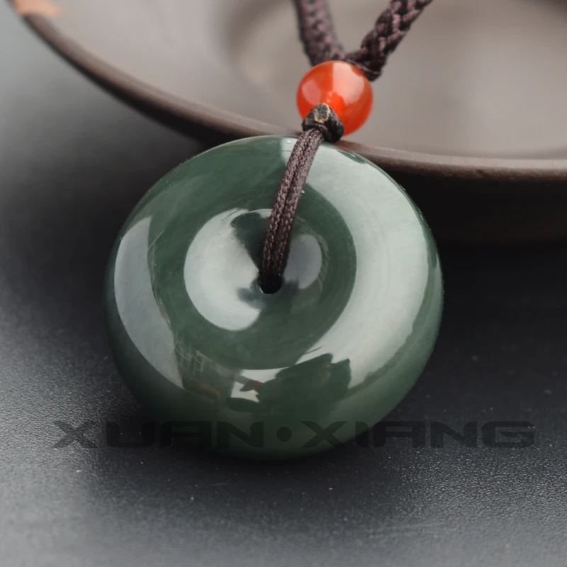 Drop Shipping Women Necklace Pendant Natural Green HETIAN Nephrite Round Peace Buckle Pendant Gift for Women Fashion Jewelry
Drop Shipping Women Necklace Pendant Natural Green HETIAN Nephrite Round Peace Buckle Pendant Gift for Women Fashion Jewelry