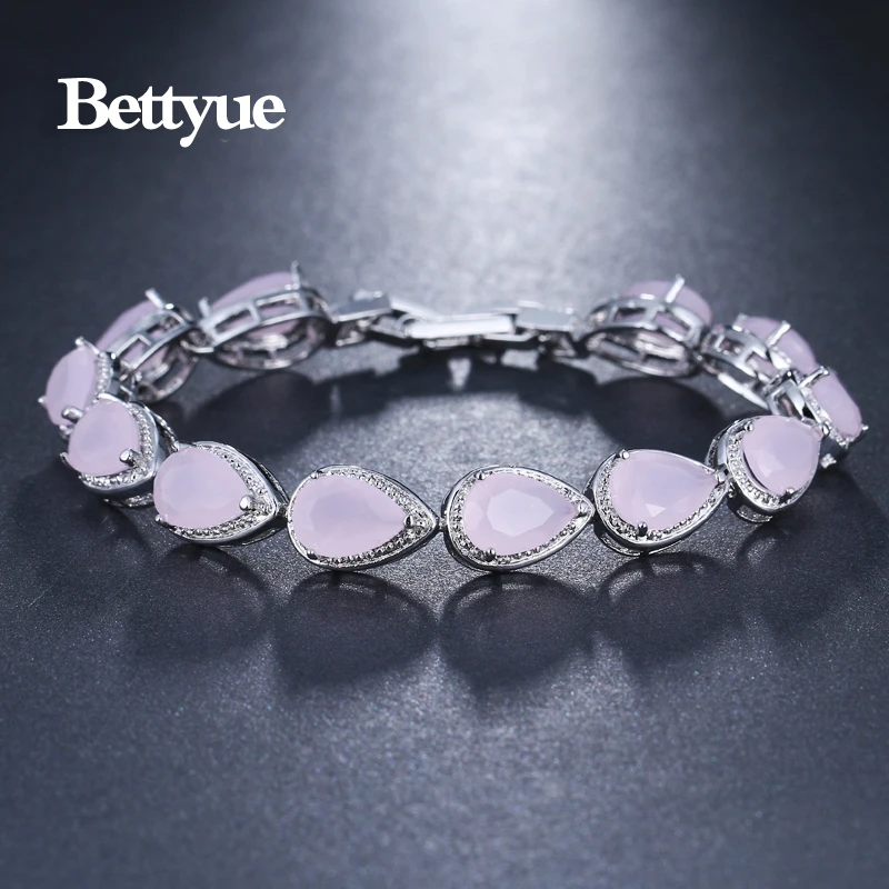 Bettyue Brand Fashion Luxury AAA Pink Cubic Zircon White Gold Wholesale Jewelry Bracelets For Woman Gothic Style Wedding Gifts
Bettyue Brand Fashion Luxury AAA Pink Cubic Zircon White Gold Wholesale Jewelry Bracelets For Woman Gothic Style Wedding Gifts