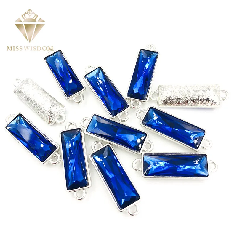 New 7X21mm Royal blue sew on rhinestones Straight strip alloy double hanging hole pendant DIY accessories/clothing accessories
New 7X21mm Royal blue sew on rhinestones Straight strip alloy double hanging hole pendant DIY accessories/clothing accessories