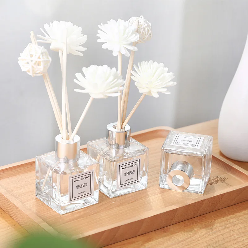 Aromatherapy essential oil household bedroom air freshener lasting fragrance deodorant toilet smoked fragrance
Aromatherapy essential oil household bedroom air freshener lasting fragrance deodorant toilet smoked fragrance