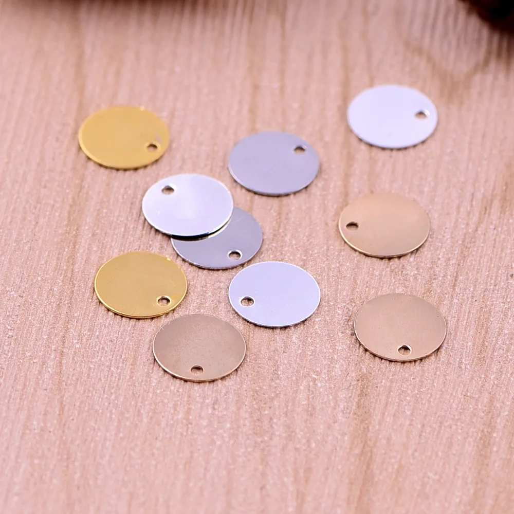 50pcs/lot 9mm copper material gold silver color blank Circular charm pendant accessories for bracelet DIY jewelry making
50pcs/lot 9mm copper material gold silver color blank Circular charm pendant accessories for bracelet DIY jewelry making