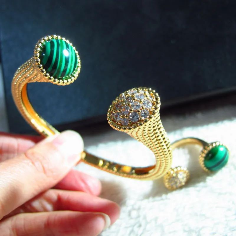 Dubai fashion zircon color stone round tag open rings and cuff bead band bangle bracelet gold-color jewelry sets for women
Dubai fashion zircon color stone round tag open rings and cuff bead band bangle bracelet gold-color jewelry sets for women