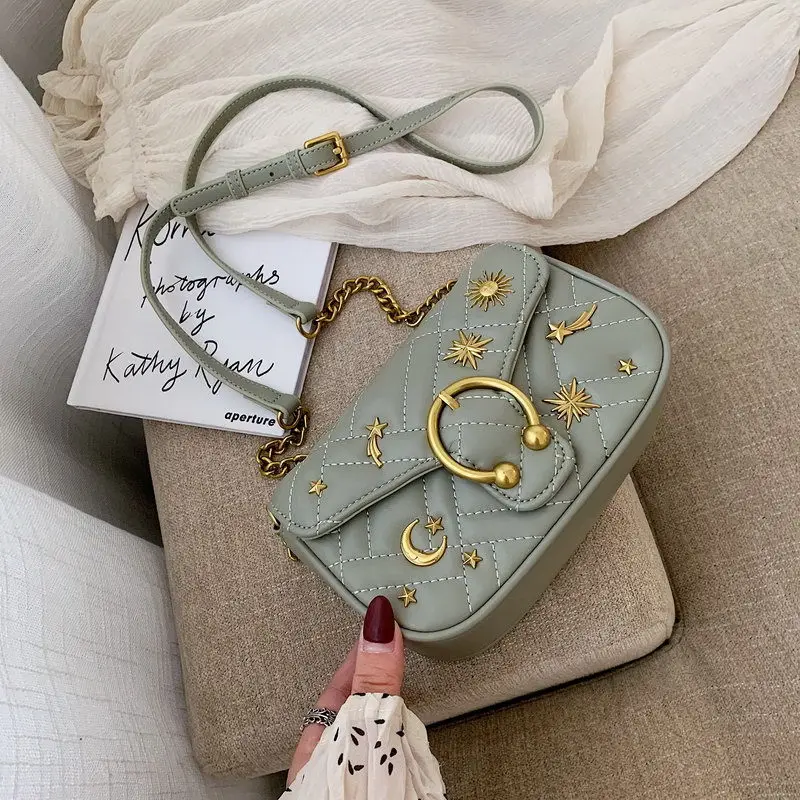 New Girl Small Bag 2019 New Shoulder Bag Chain Slung Small Bag Fashion Stars Moon Sun Small Square Bag
New Girl Small Bag 2019 New Shoulder Bag Chain Slung Small Bag Fashion Stars Moon Sun Small Square Bag