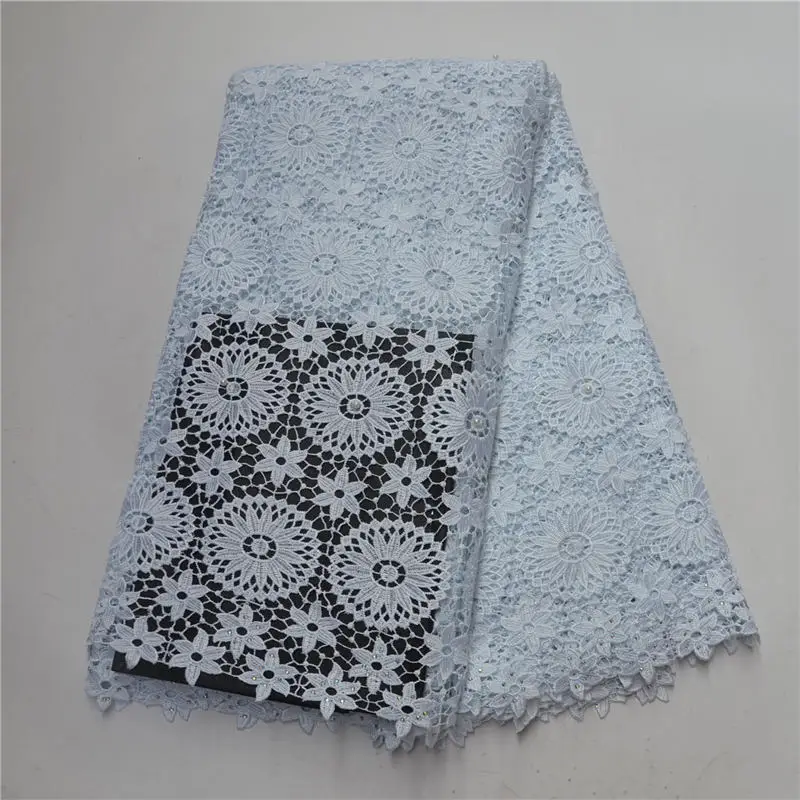 LP81002-8 (3) white
