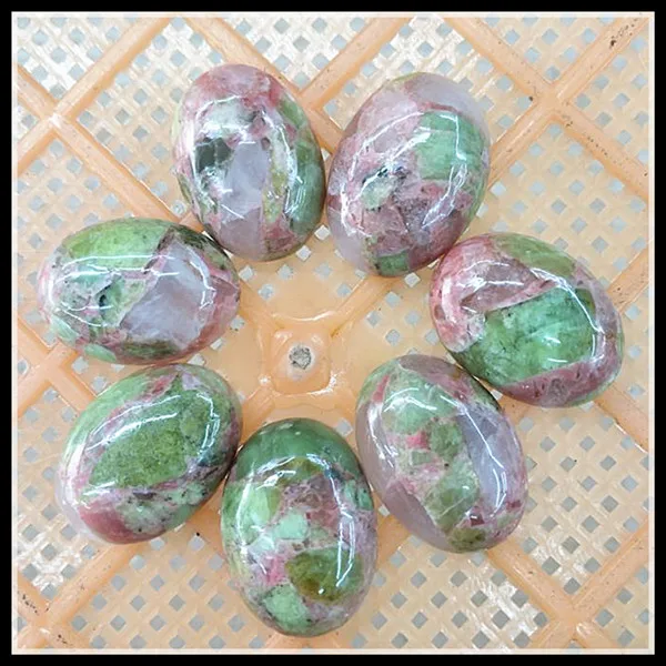3pcs Nature colorful jadee stone cabochons iron pyrites mundic fool's gold pyrites cabochons natural mineral
3pcs Nature colorful jadee stone cabochons iron pyrites mundic fool's gold pyrites cabochons natural mineral