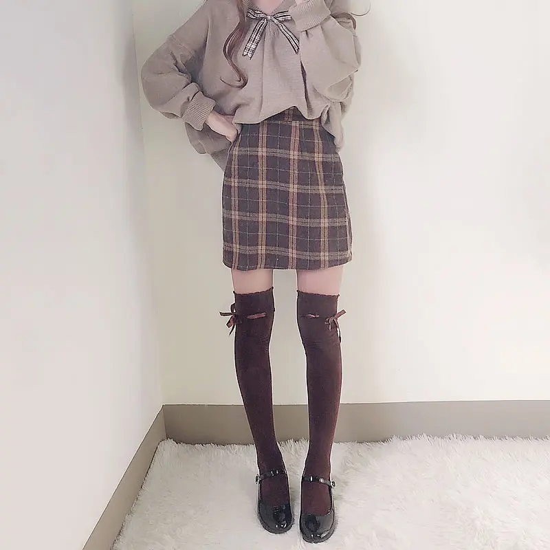 Winter Women's sexy Over The Knee Socks Sweet Bow Bandage Thigh High Stocking Japanese Lolita Style Ribbon Student Long Socks
Winter Women's sexy Over The Knee Socks Sweet Bow Bandage Thigh High Stocking Japanese Lolita Style Ribbon Student Long Socks
