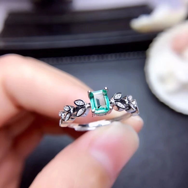Retro Hemp flowers Branch square S925 silver natural green emerald gem ring natural gemstone ring woman girl party gift jewelry
Retro Hemp flowers Branch square S925 silver natural green emerald gem ring natural gemstone ring woman girl party gift jewelry