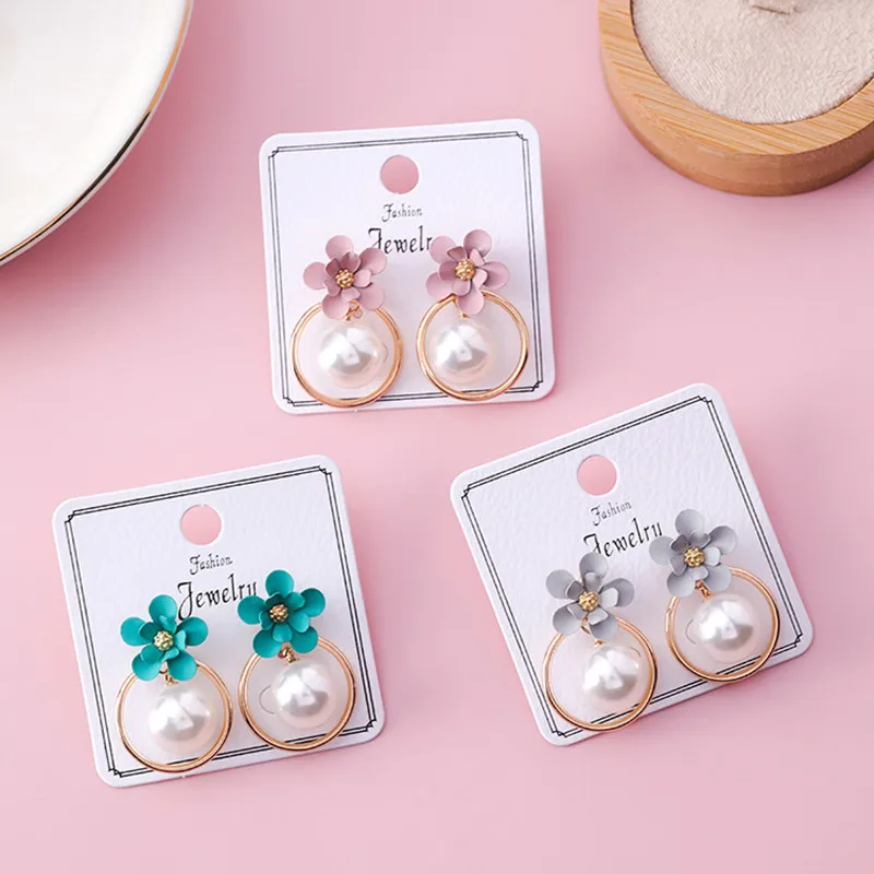 Fashion Women Pearl Tassel Earrings Flowers Eardrop Personality Jewelry South Korea Joker Temperament Long Geometric Earrings
Fashion Women Pearl Tassel Earrings Flowers Eardrop Personality Jewelry South Korea Joker Temperament Long Geometric Earrings