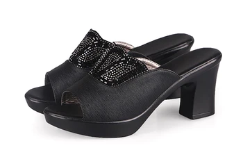 2019 Summer Women Fashion High Heel Sandals Peep Toe Crystals Sandals Female Slippers Rhinestone Women Shoes plus size 35-40
2019 Summer Women Fashion High Heel Sandals Peep Toe Crystals Sandals Female Slippers Rhinestone Women Shoes plus size 35-40