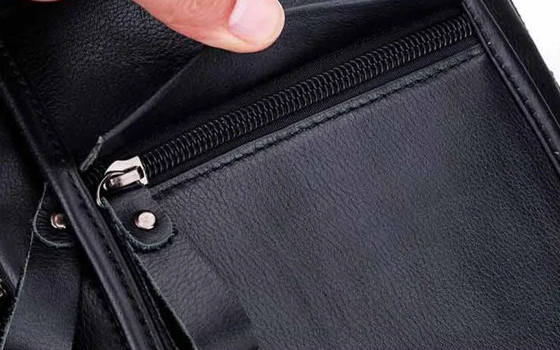 BL861Black011