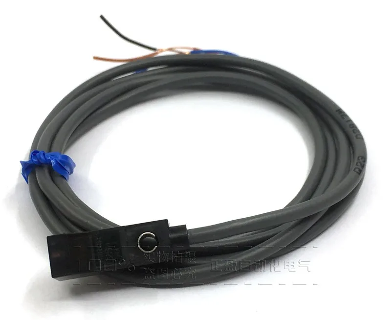 Original authentic Omron OMRON proximity switch E2S-Q23 Q21 Q22 W23 W25 optional
Original authentic Omron OMRON proximity switch E2S-Q23 Q21 Q22 W23 W25 optional