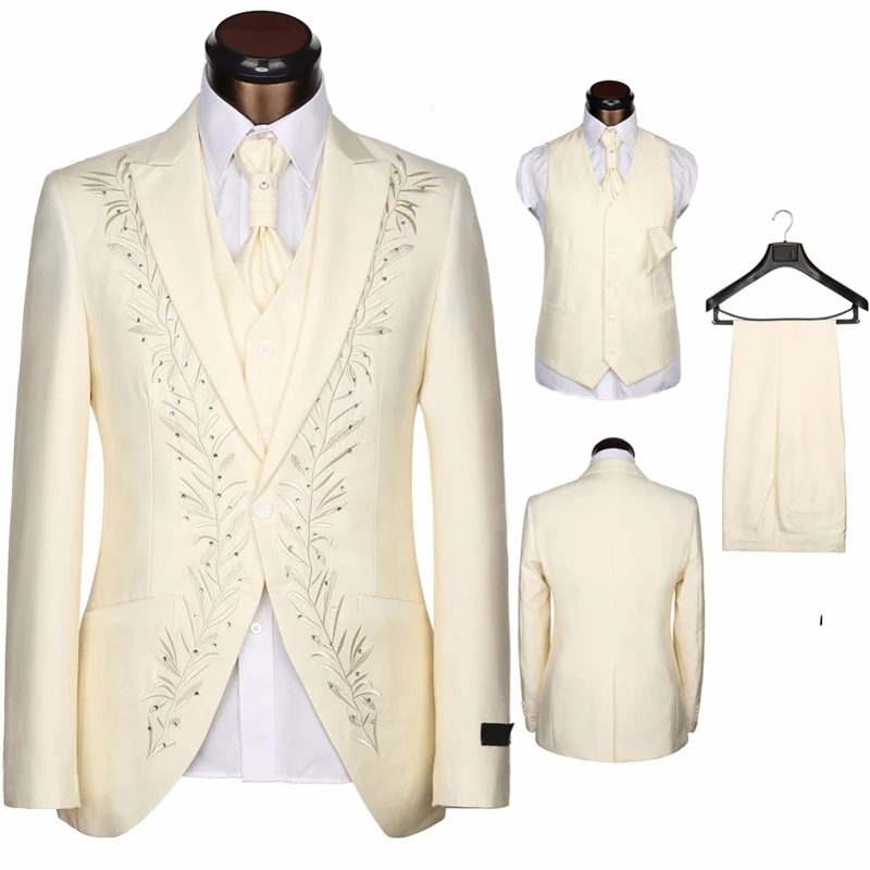 HB074 Custom Made Suits Men Formal embroidery Skinny Wedding Tuxedo Gentle Modern Blazer 3 Piece Men Suits (Jacket+Pants+Vest)
HB074 Custom Made Suits Men Formal embroidery Skinny Wedding Tuxedo Gentle Modern Blazer 3 Piece Men Suits (Jacket+Pants+Vest)